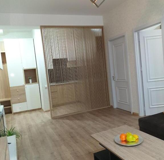 آپارتمان لوکس 1 خوابه, Vazi Apart