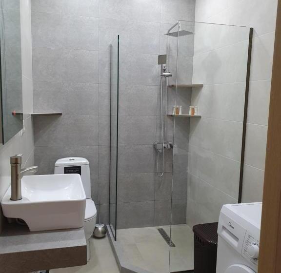 آپارتمان 2 خوابه, Vazi Apart