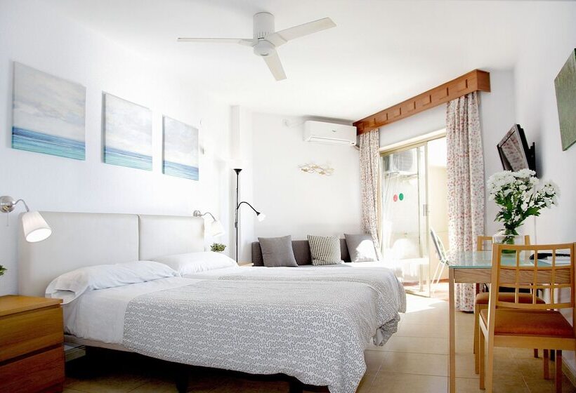 スタンダードスタジオ, Apartamentos Apal Chinasol
