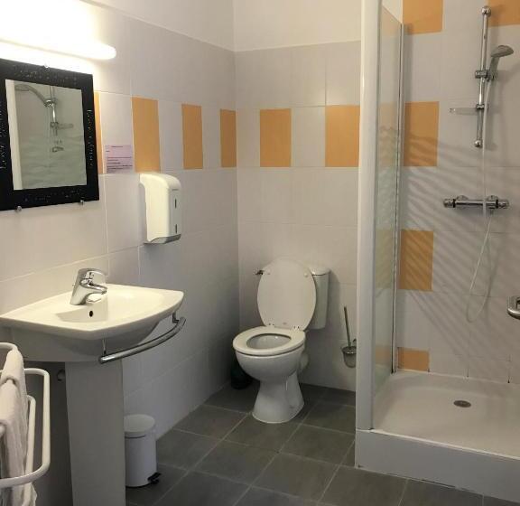 חדר סופריור נוף לגינה, Logis Auberge De Carolles