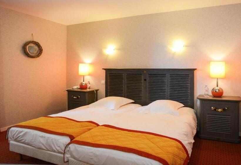 수피리어 룸 가든 전망, Logis Auberge De Carolles