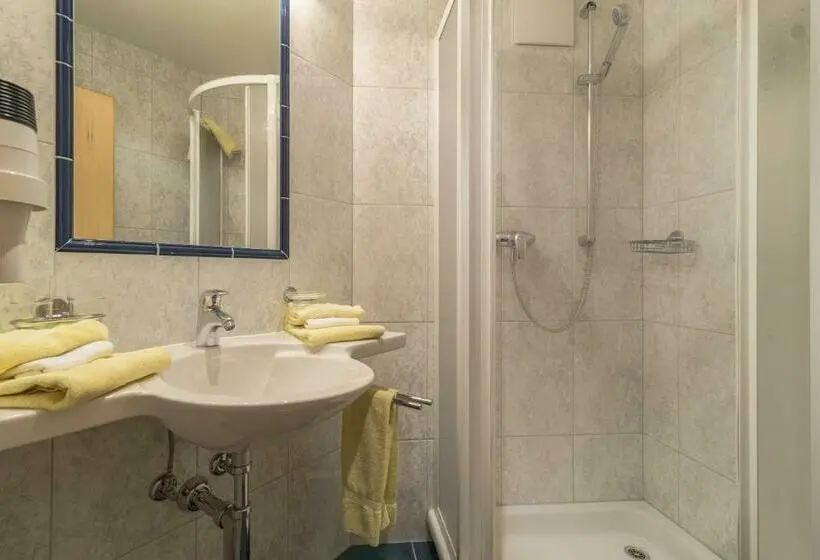 Habitació Estàndard amb Balconada, Garni Chasa Nova