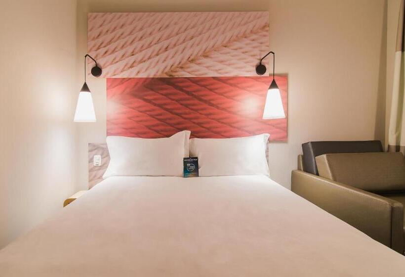 דירת חדר, Ibis Erechim