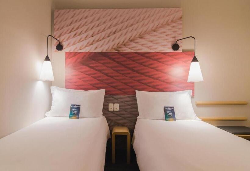 דירת חדר, Ibis Erechim