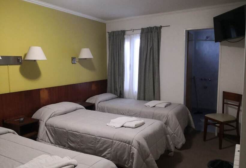 غرفة قياسية ثلاثية, Los Lagos