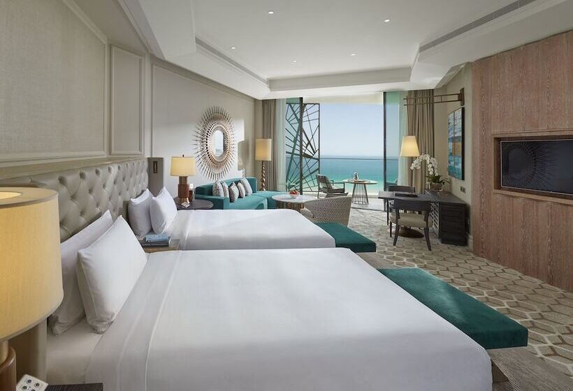 Номер Deluxe Вид на Море, Mandarin Oriental Jumeira Dubai