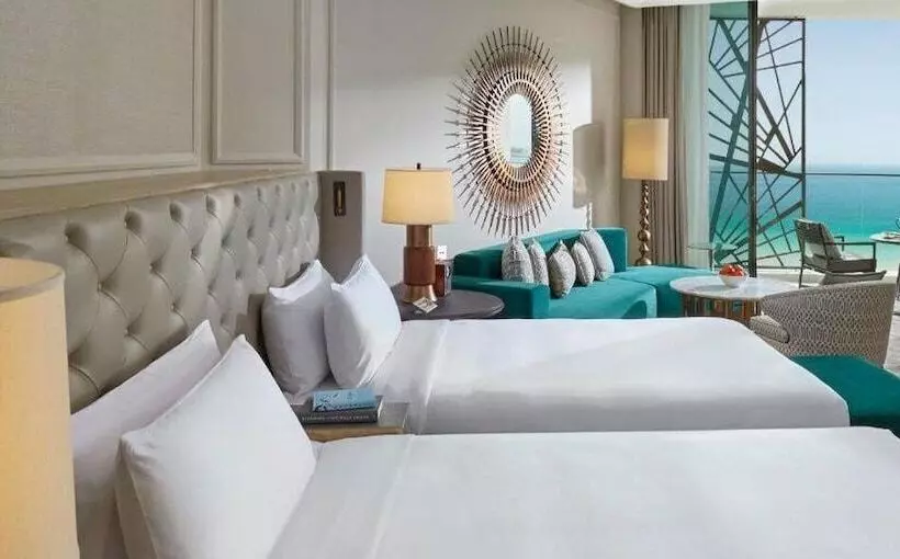 Deluxe Room Sea View