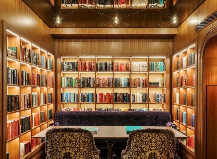 اتاق کلاب, Maxwell Reserve Singapore, Autograph Collection