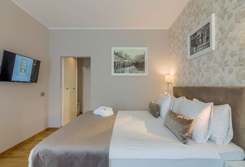 اتاق لوکس, New Era Hotel Old Town Bucharest Parking With Fee Nearby