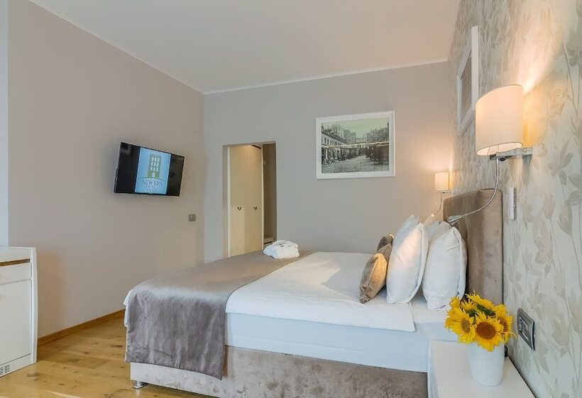 اتاق لوکس, New Era Hotel Old Town Bucharest Parking With Fee Nearby
