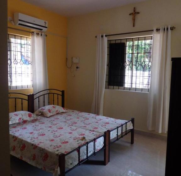 디럭스 룸, Niki Guest House