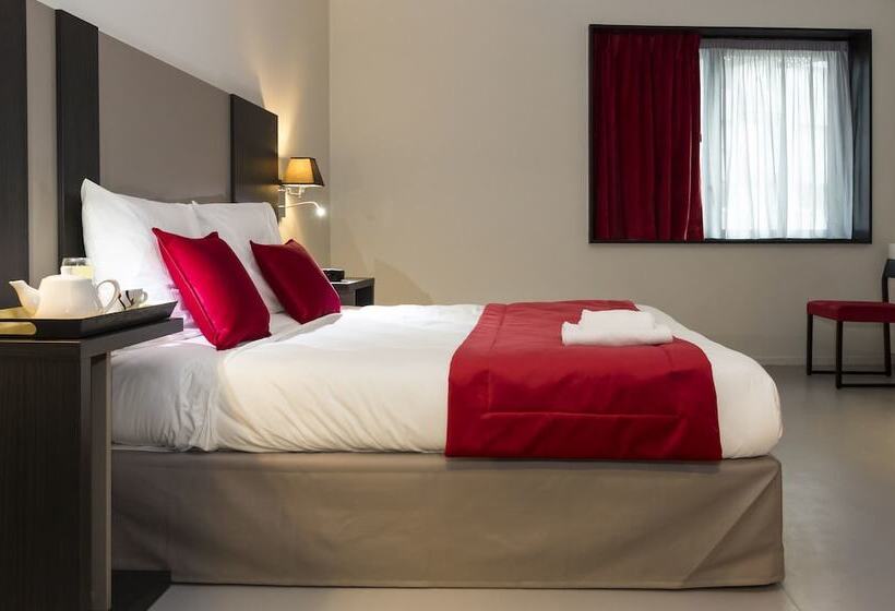 استودیوی سوپریور, Odalys City Paris XVII