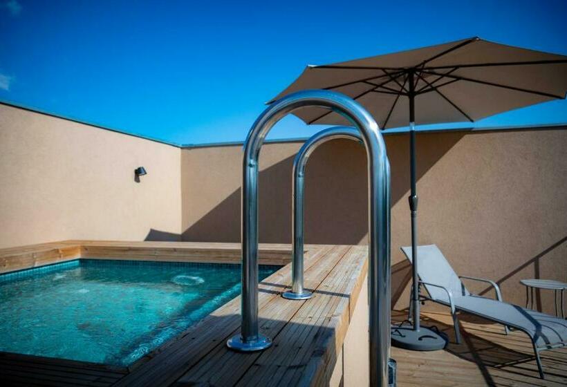 דירת שלושה חדרים, Pestana Troia Ecoresort & Residences