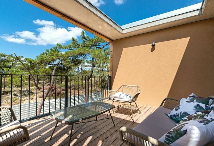 דירת שלושה חדרים, Pestana Troia Ecoresort & Residences