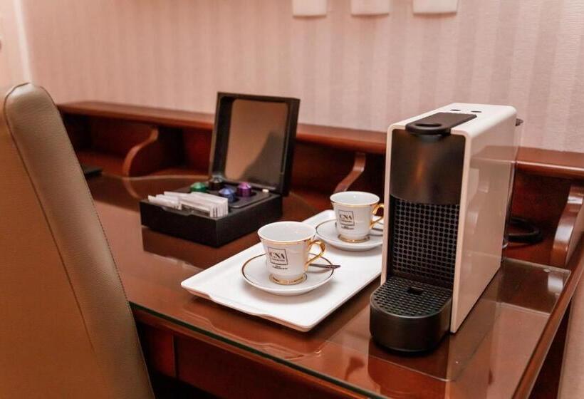 Трехместный Номер Deluxe, Sofistic