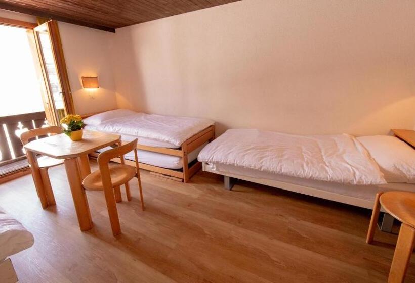 Трехместный Номер Стандарт Совместная Ванная, Sportchalet Mürren