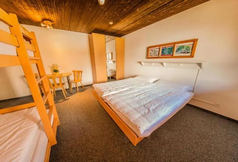 スタンダード４人部屋, Sportchalet Mürren