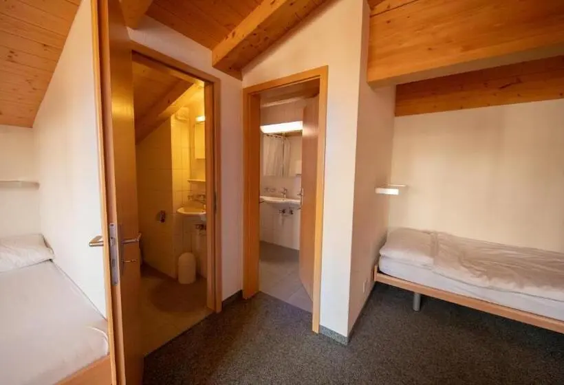 スタンダード5人部屋, Sportchalet Mürren