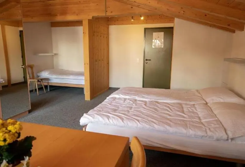 スタンダード5人部屋, Sportchalet Mürren