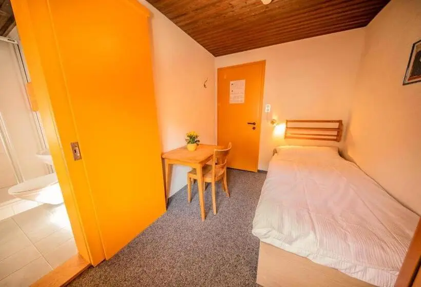 スタンダードシングルルーム, Sportchalet Mürren