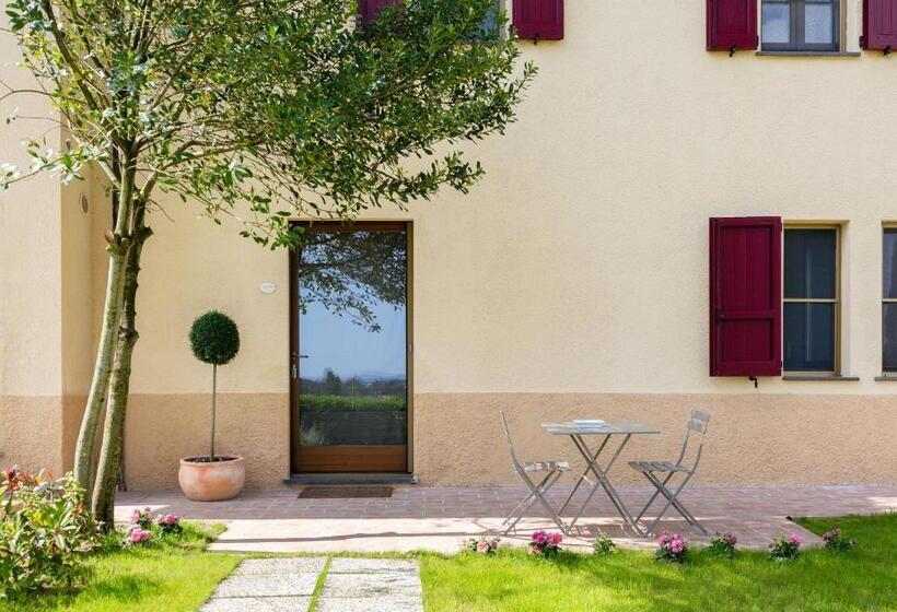 家庭套房, Tenuta Lamborghini Golf & Resort