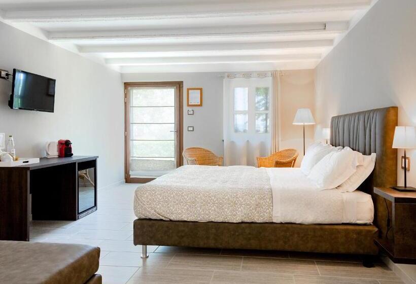 豪华房间, Tenuta Lamborghini Golf & Resort