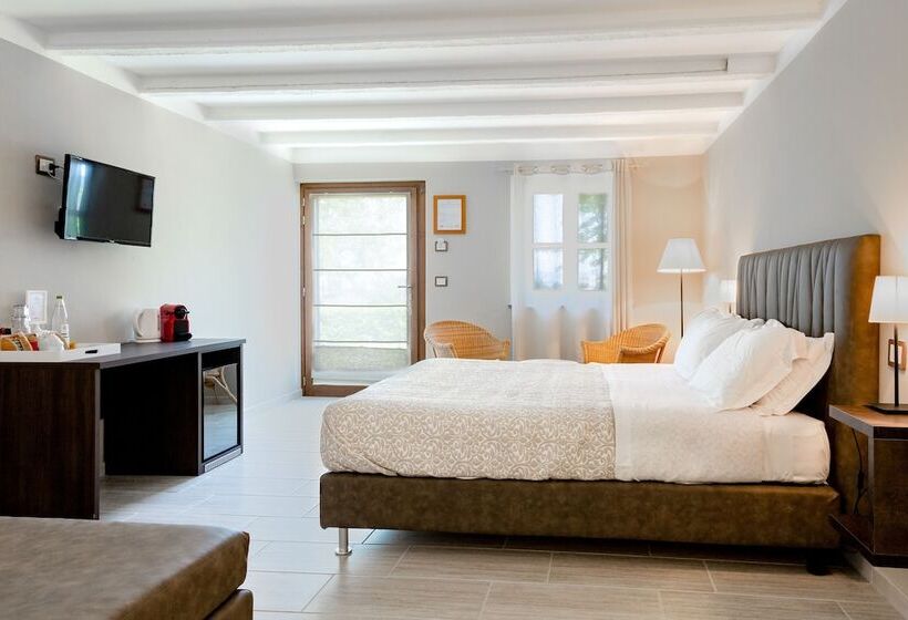 豪华房间, Tenuta Lamborghini Golf & Resort