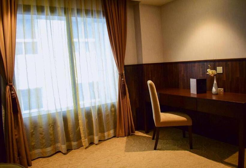 اتاق لوکس, The Secure Inn Hotel Muscat