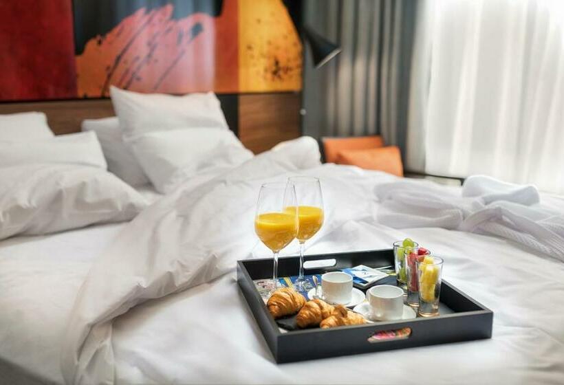 חדר סופריור עם מיטת קינג, Novotel Santiago Providencia