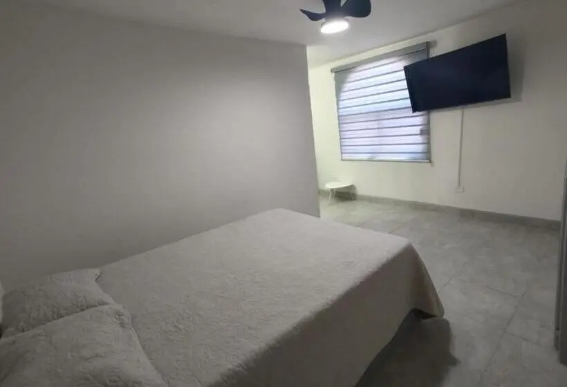 آپارتمان 1 خوابه همکف, Santafe Suites