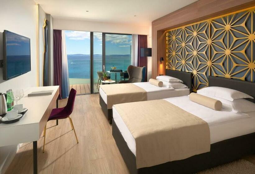 Quarto Superior Vista Mar, Amphora