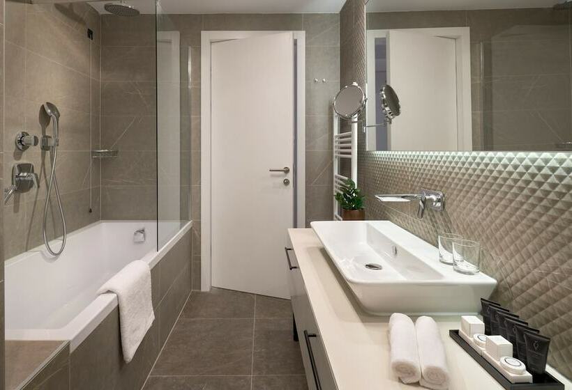 Quarto Deluxe Vista Mar, Amphora