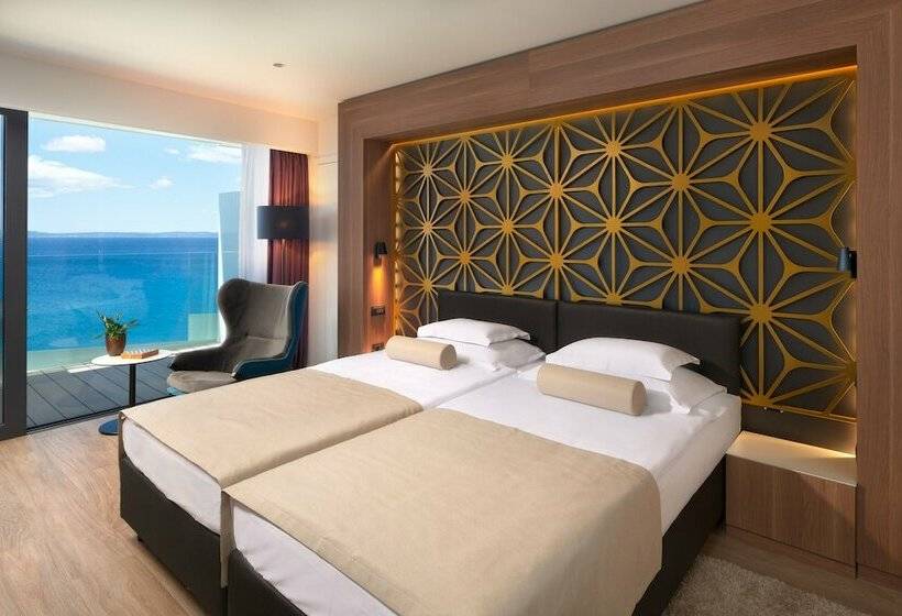 Suíte Executivo, Amphora