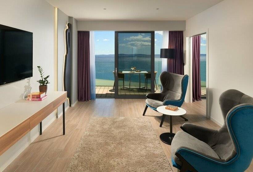 Suíte Executivo, Amphora