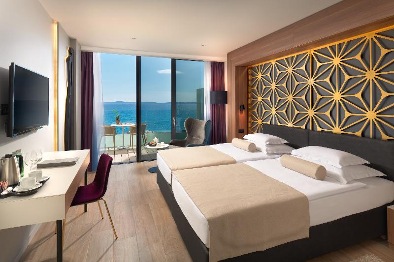 Quarto Superior Vista Mar, Amphora