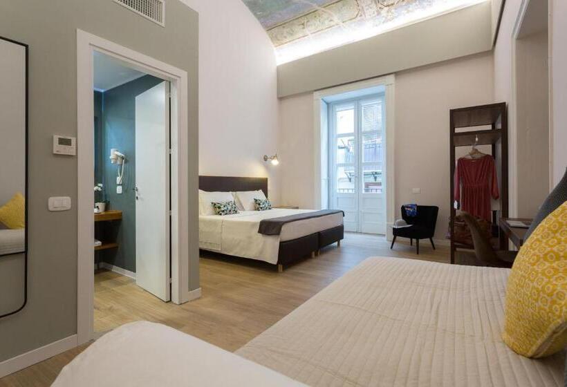 小型套房带阳台, Bellaroto Suite & Spa