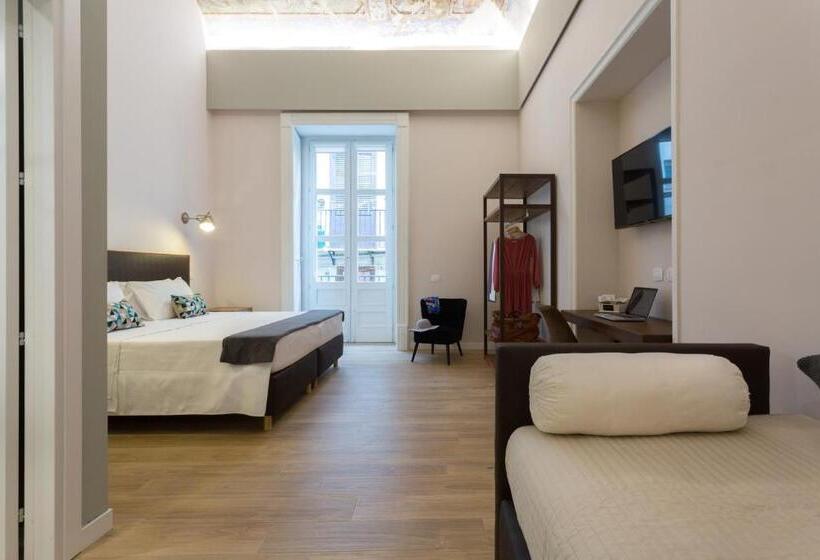 小型套房带阳台, Bellaroto Suite & Spa