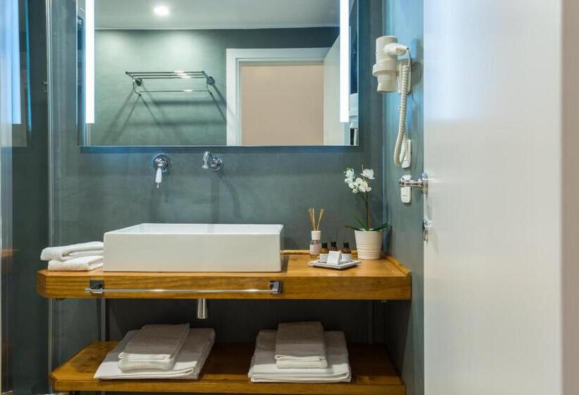 小型套房带阳台, Bellaroto Suite & Spa