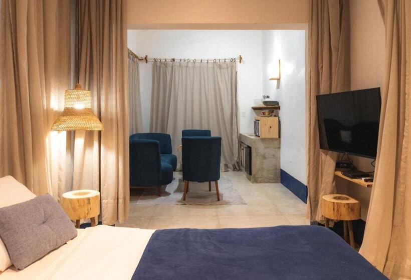 Номер Deluxe, Zebra Boutique