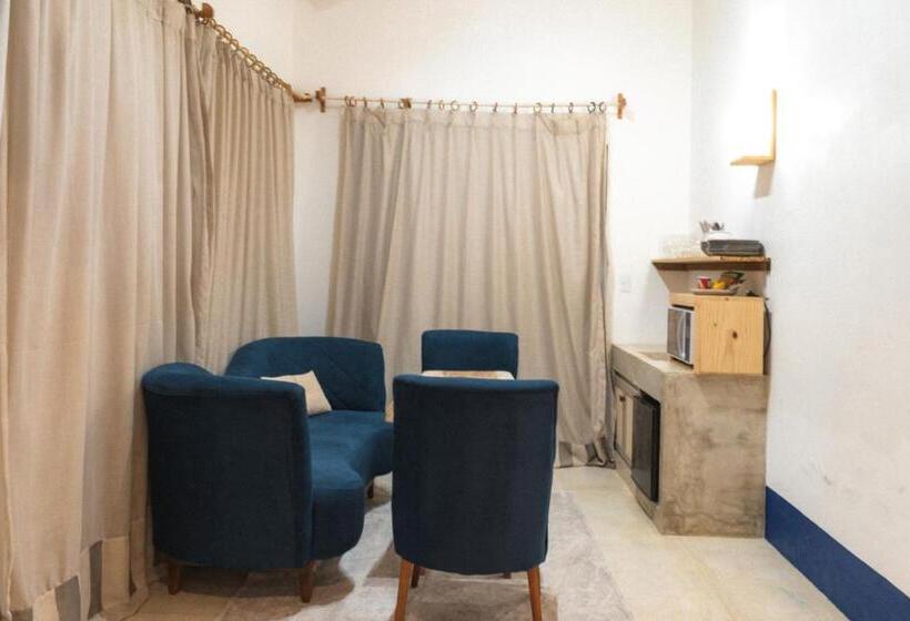 Номер Deluxe, Zebra Boutique