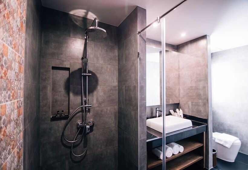 ویلای 2 خوابه, Coral Tree Villa Hua Hin