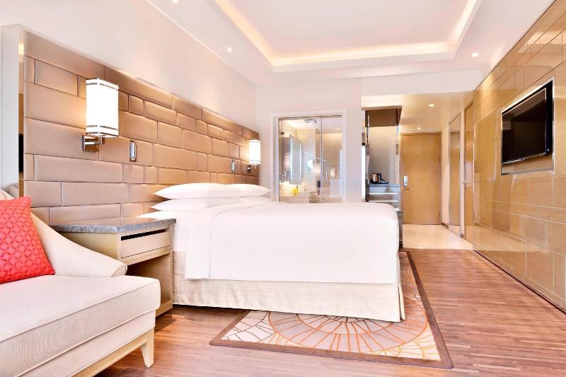 اتاق اجرایی با تخت بزرگ, Courtyard By Marriott Bengaluru Hebbal