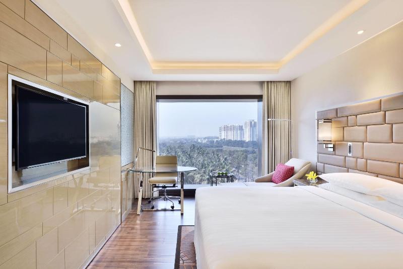 اتاق دلوکس با تخت کینگ و چشمانداز شهر, Courtyard By Marriott Bengaluru Hebbal
