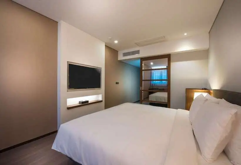 キングサイズベッドのスタンダードルーム, Ena Suite Hotel Namdaemun