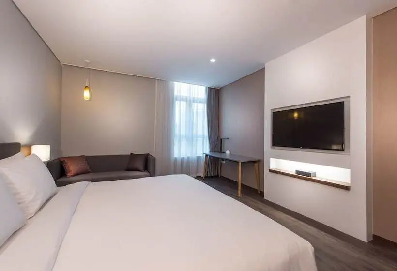 キングサイズベッドのデラックスルーム, Ena Suite Hotel Namdaemun