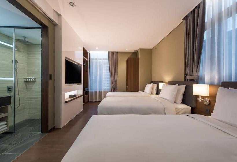 חדר דלוקס לשלושה, Ena Suite Hotel Namdaemun