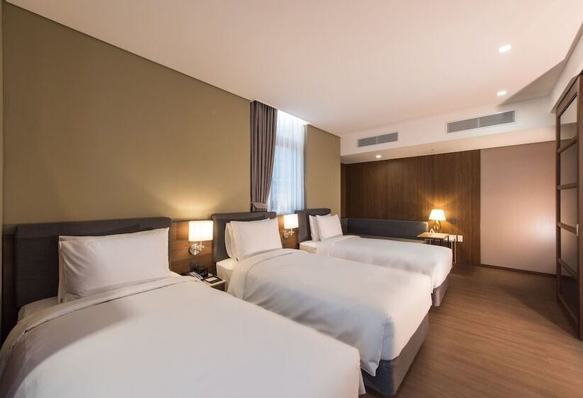 디럭스 트리플 룸, Ena Suite Hotel Namdaemun