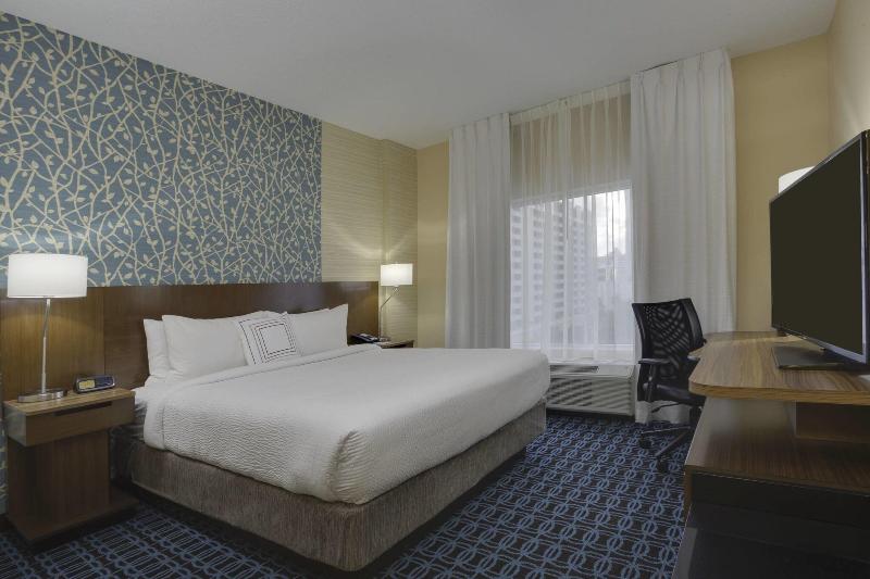 חדר סטנדרט עם מיטת קינג, Fairfield Inn & Suites By Marriott Fort Lauderdale Downtown/las Olas