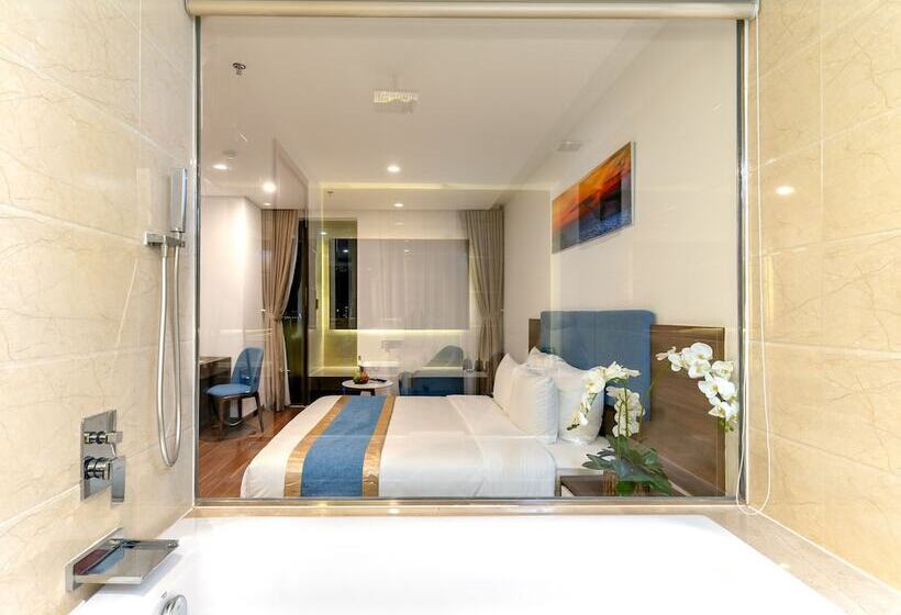 سوییت جونیور با چشمانداز دریا, Grand Gold Beach Hotel & Spa