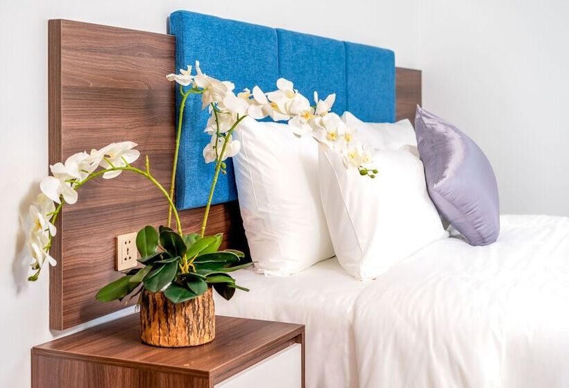 سوییت جونیور با چشمانداز دریا, Grand Gold Beach Hotel & Spa